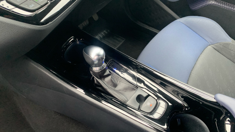 Toyota C-HR 1.8 Hybrid Dynamic 5dr CVT Hybrid Hatchback